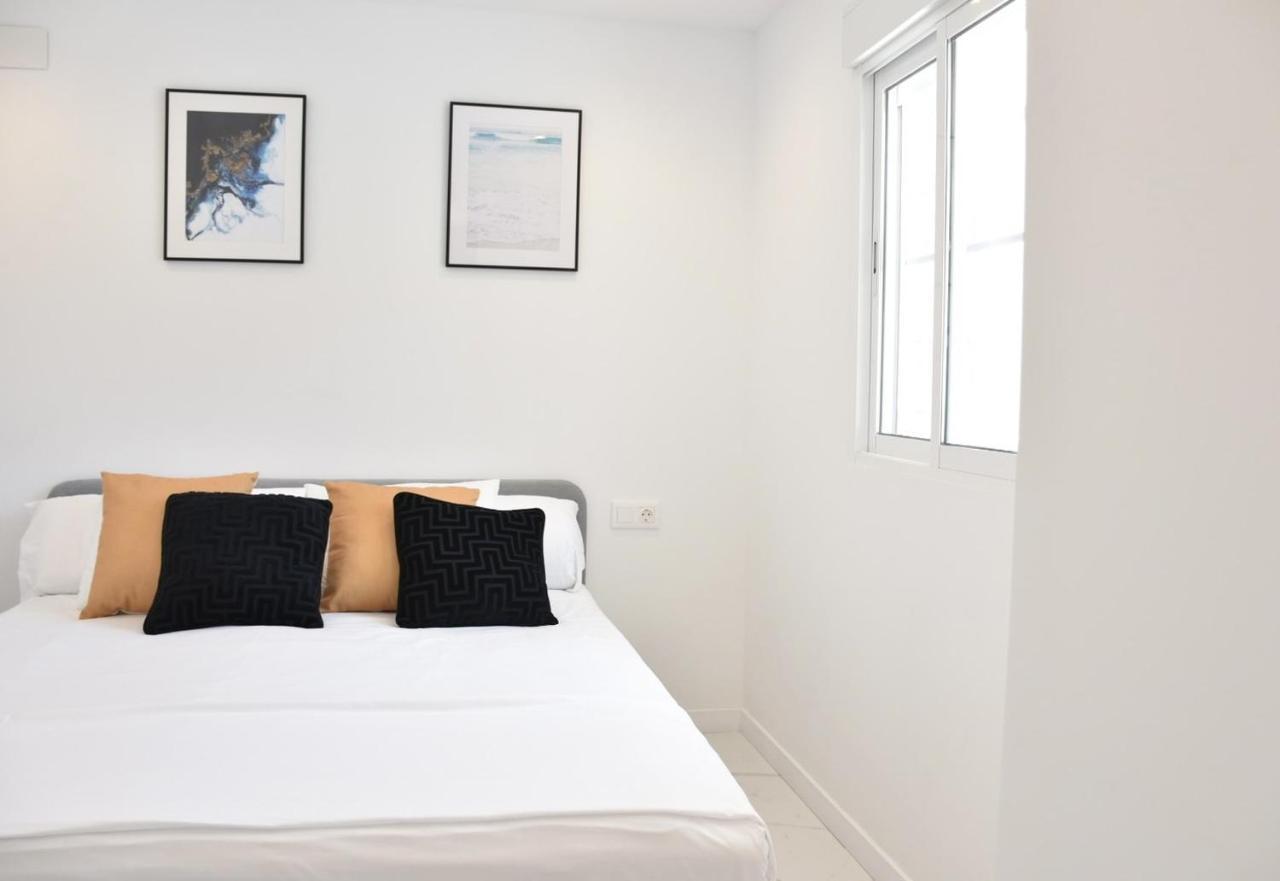 Myflats Deluxe Seafront Apartment Arenales del Sol Ngoại thất bức ảnh