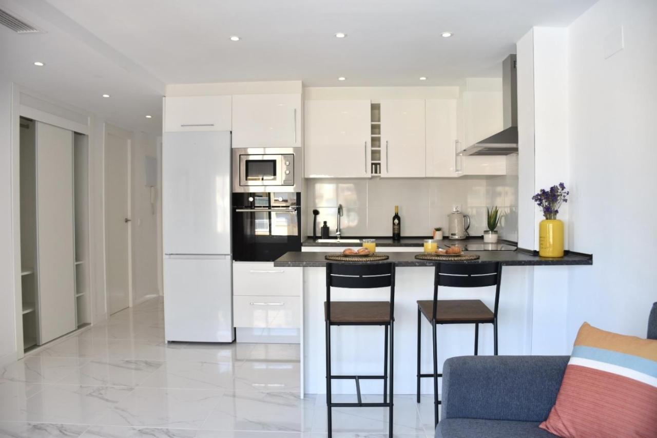 Myflats Deluxe Seafront Apartment Arenales del Sol Ngoại thất bức ảnh