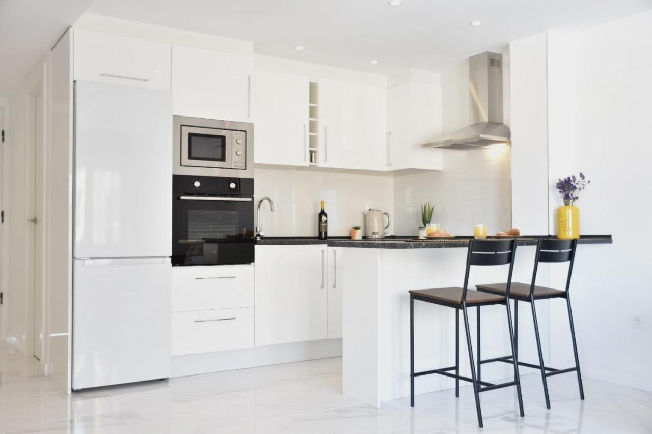 Myflats Deluxe Seafront Apartment Arenales del Sol Ngoại thất bức ảnh