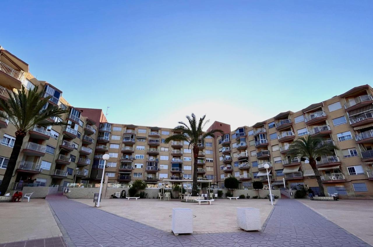 Myflats Deluxe Seafront Apartment Arenales del Sol Ngoại thất bức ảnh
