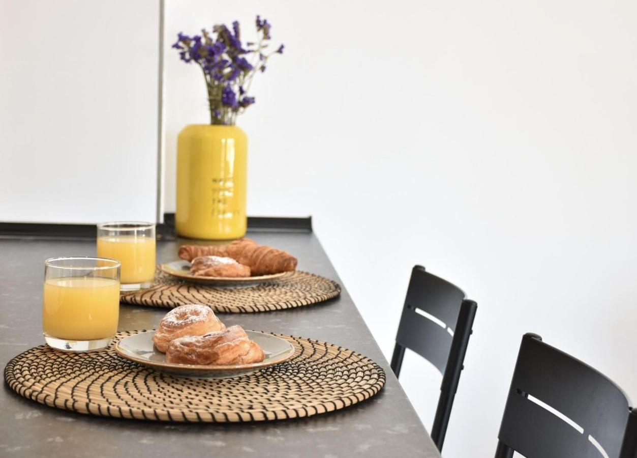 Myflats Deluxe Seafront Apartment Arenales del Sol Ngoại thất bức ảnh